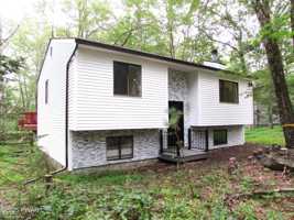 featured image of 109 Rodeo Ln