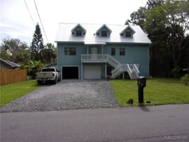 featured image of 905 N Palm Springs Ter