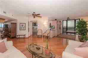 3598 Yacht Club Dr #1402