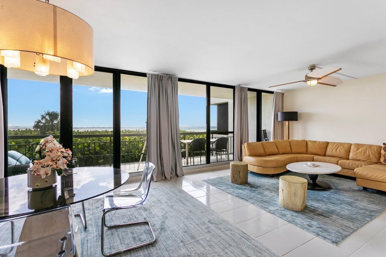 4050 4050 N Ocean Drive #1-101 - Photo 4 of 41