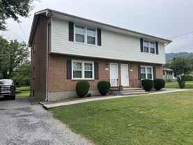 501 Poplar Ave - Photo 1 of 1