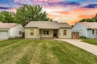 1127 S Minneapolis Ave - Photo 1 of 1