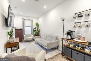 1752 Waterloo St - Photo 1 of 1