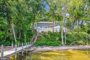 11801 River Dr - Photo 1 of 1