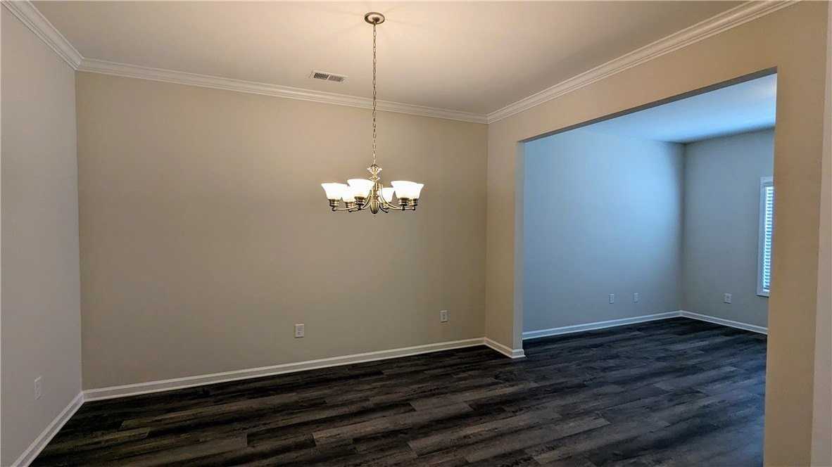 249 Carvel Trl - Photo 6 of 40