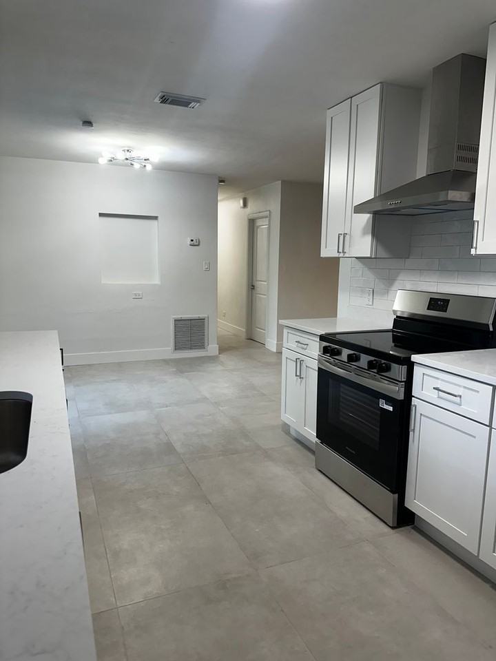 4024 Orwood Rd - Photo 2 of 22