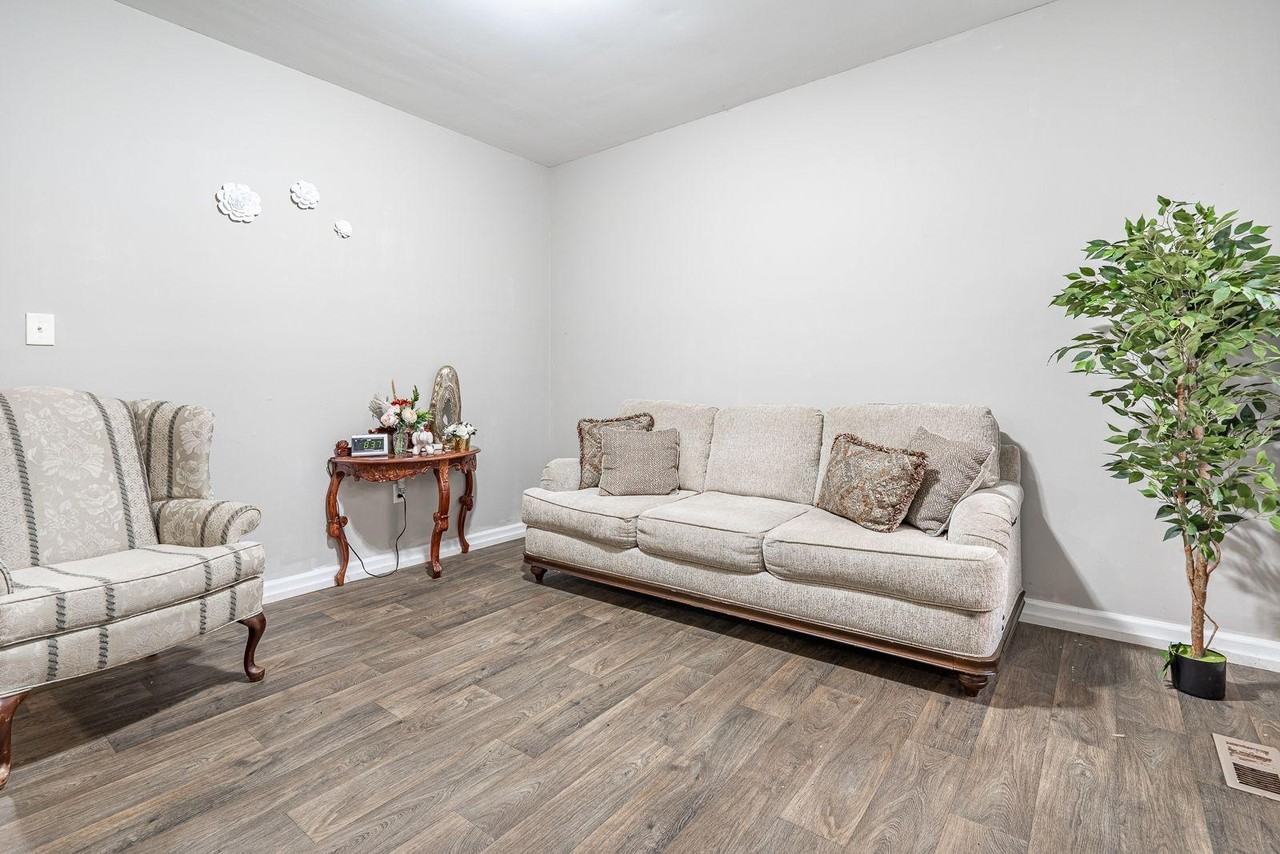 Martin Luther King Jr Dr Sw - Photo 4 of 11