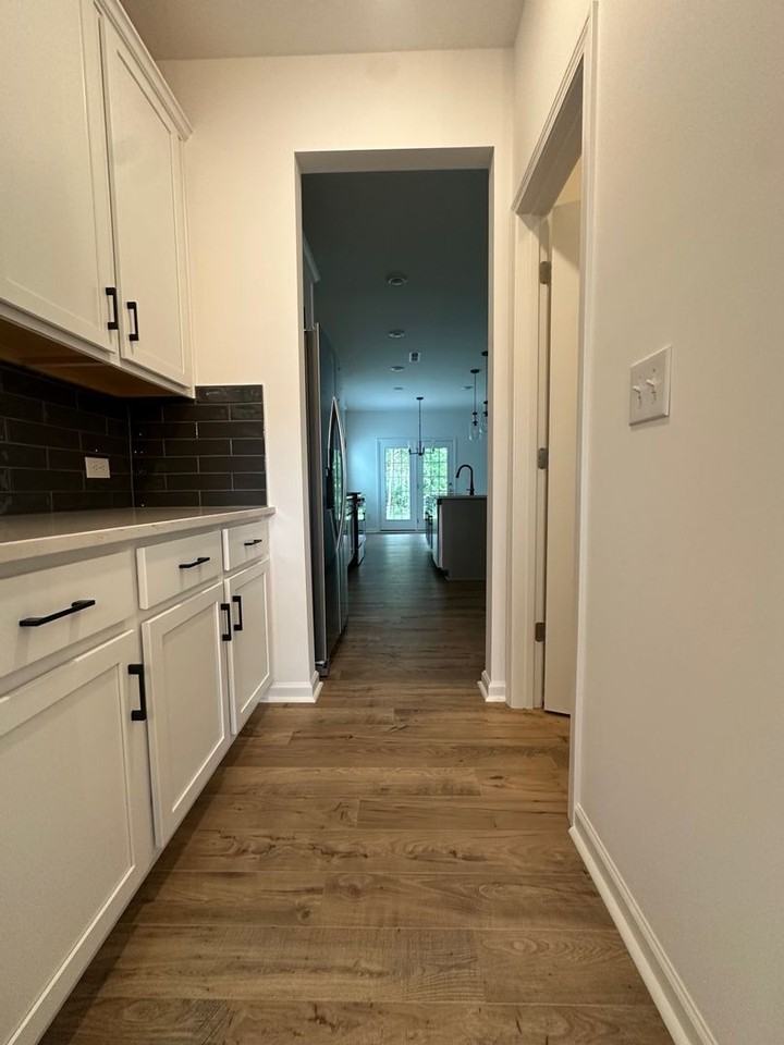 1123 Links Crossing Dr - Photo 3 of 21