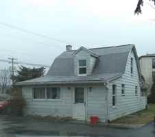 featured image of 102 E Cherry Ln