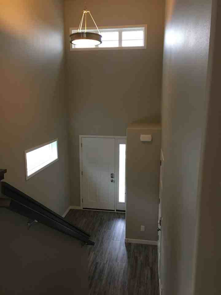 4542 13th St S - Photo 6 of 25