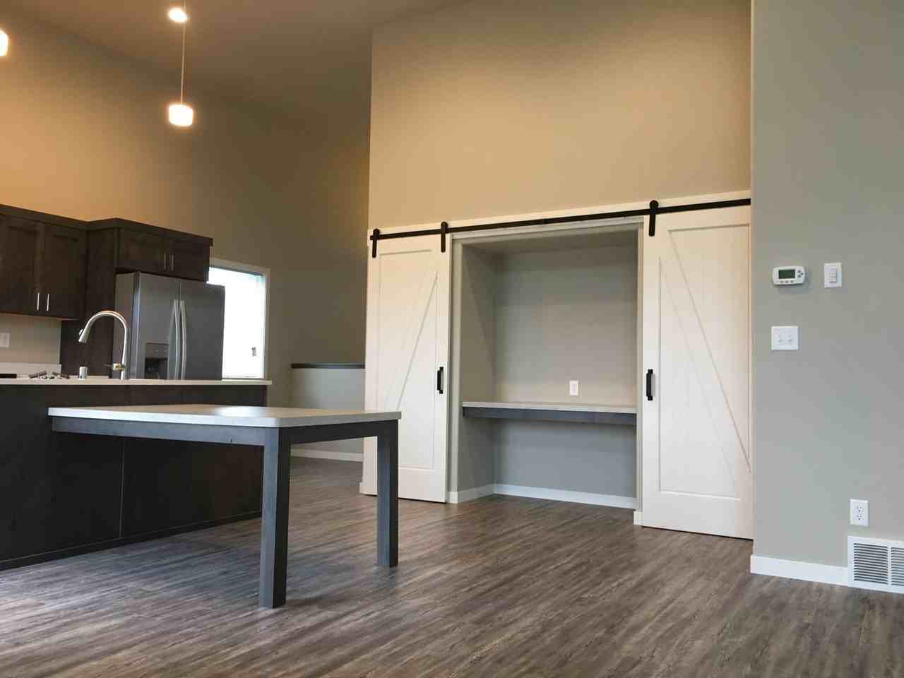 4542 13th St S - Photo 5 of 25