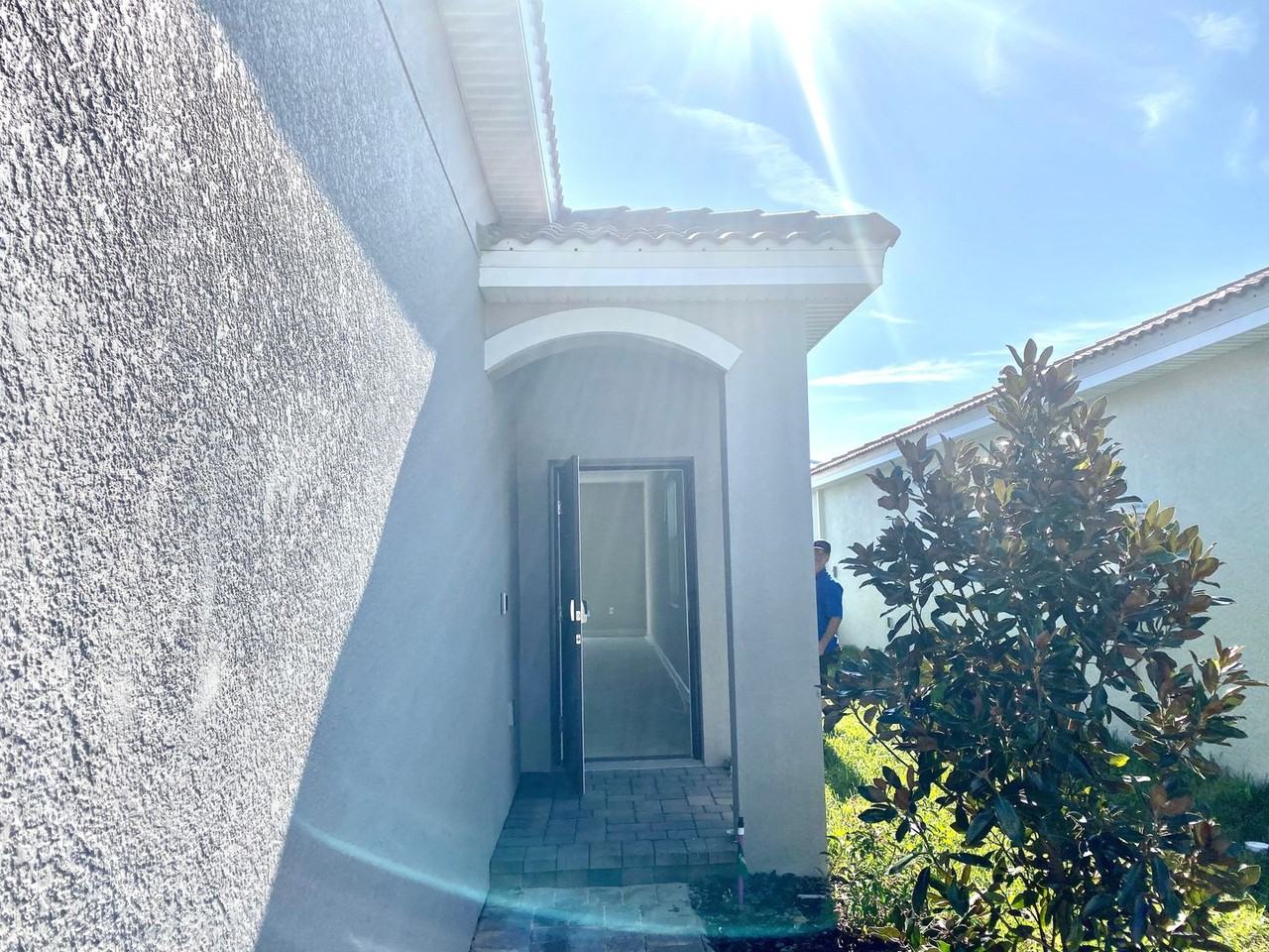 1312 Oak Crest Street - Photo 4 of 24