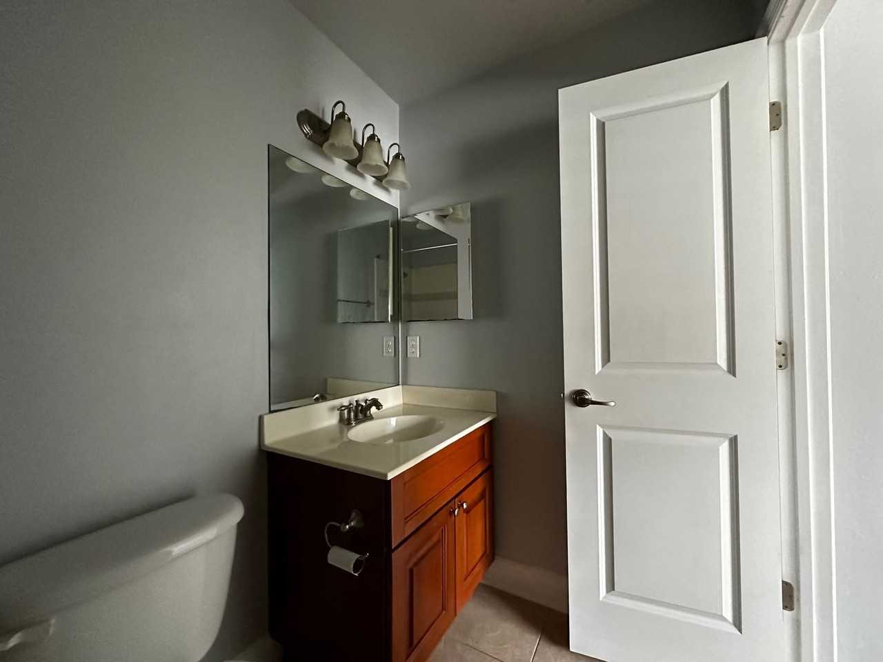 1926 Corvallis Ave - Photo 7 of 23