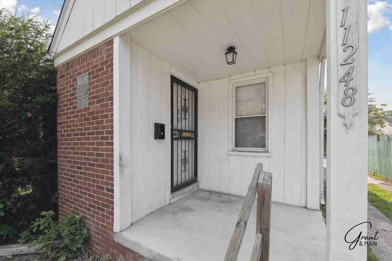 11248 Kennebec St - Photo 2 of 26