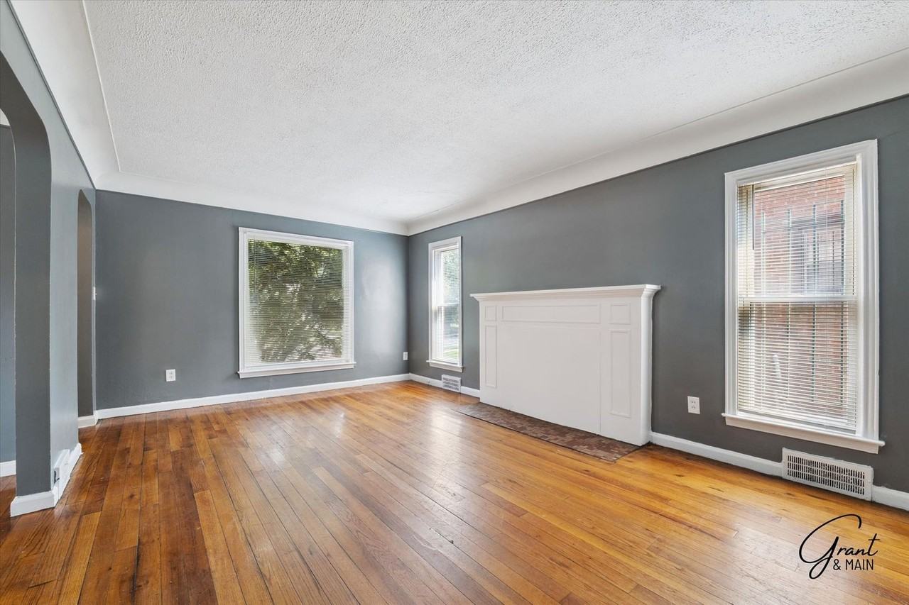 11248 Kennebec St - Photo 5 of 26