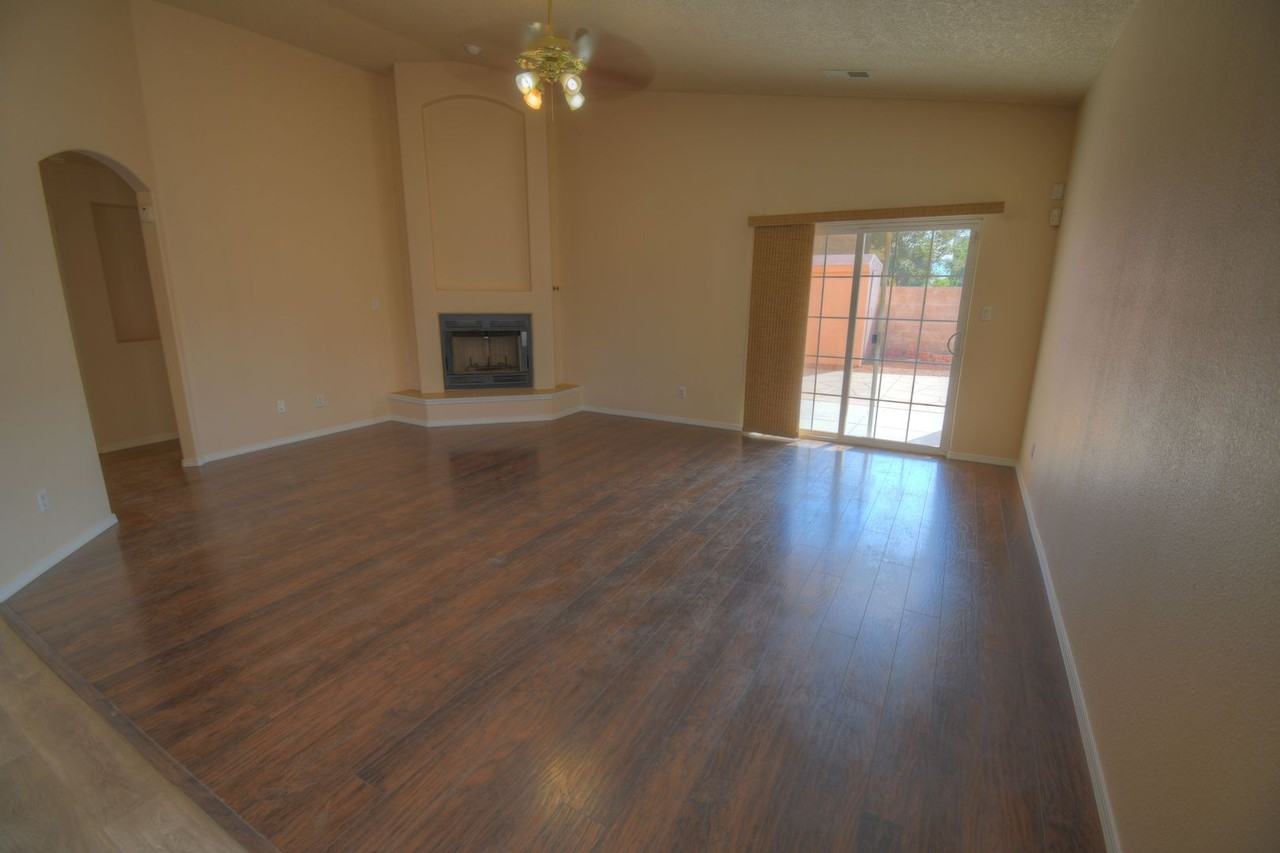 908 Tumulus Dr Nw - Photo 6 of 17