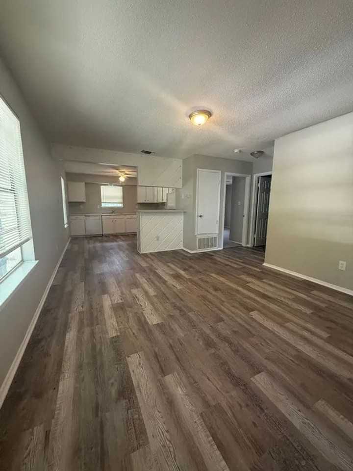 Smith Lane - Photo 5 of 16