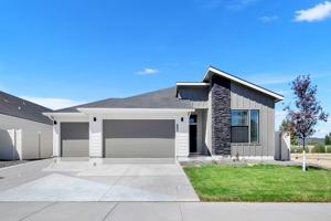 featured image of 682 W Snowy Owl St