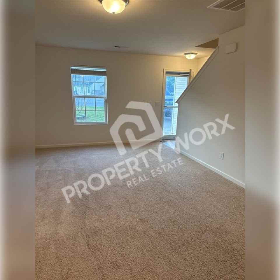 108 Pebble Brook Court - Photo 2 of 13