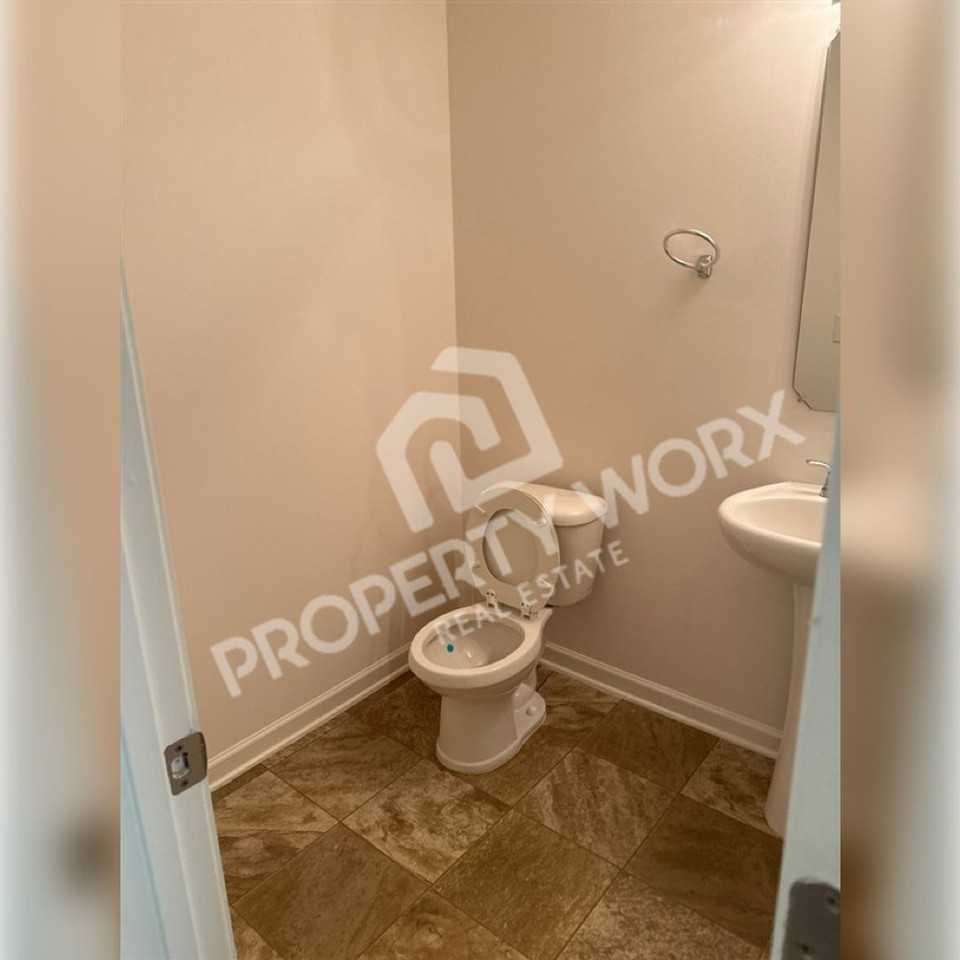 108 Pebble Brook Court - Photo 5 of 13