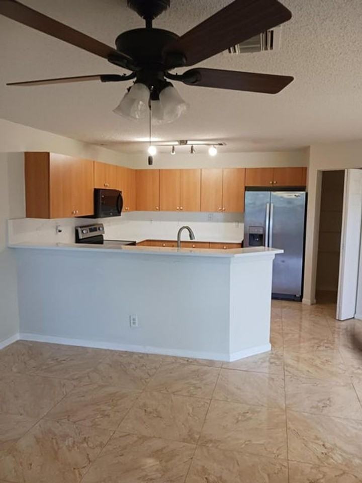 738 Perdido Heights Dr - Photo 2 of 16