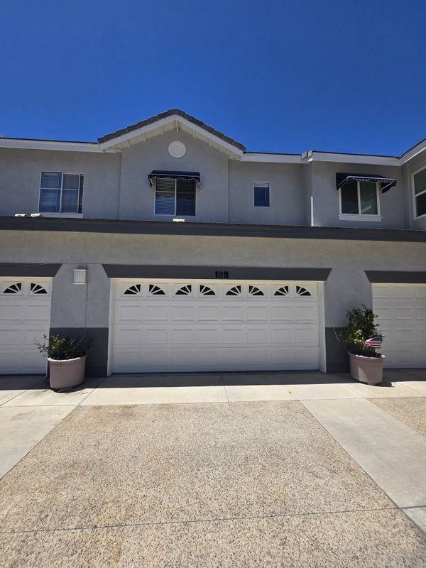 109 Breakers Ln - Photo 2 of 25