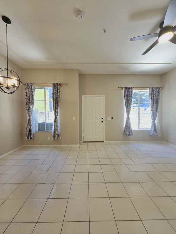 109 Breakers Ln - Photo 6 of 25