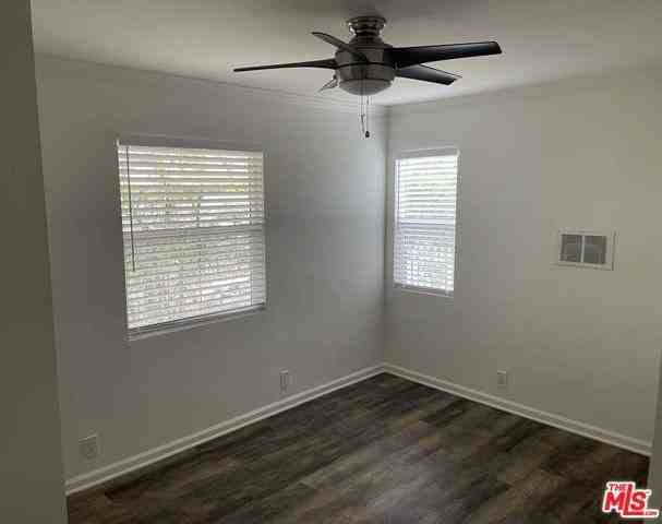 3548 Military Ave - Photo 3 of 8