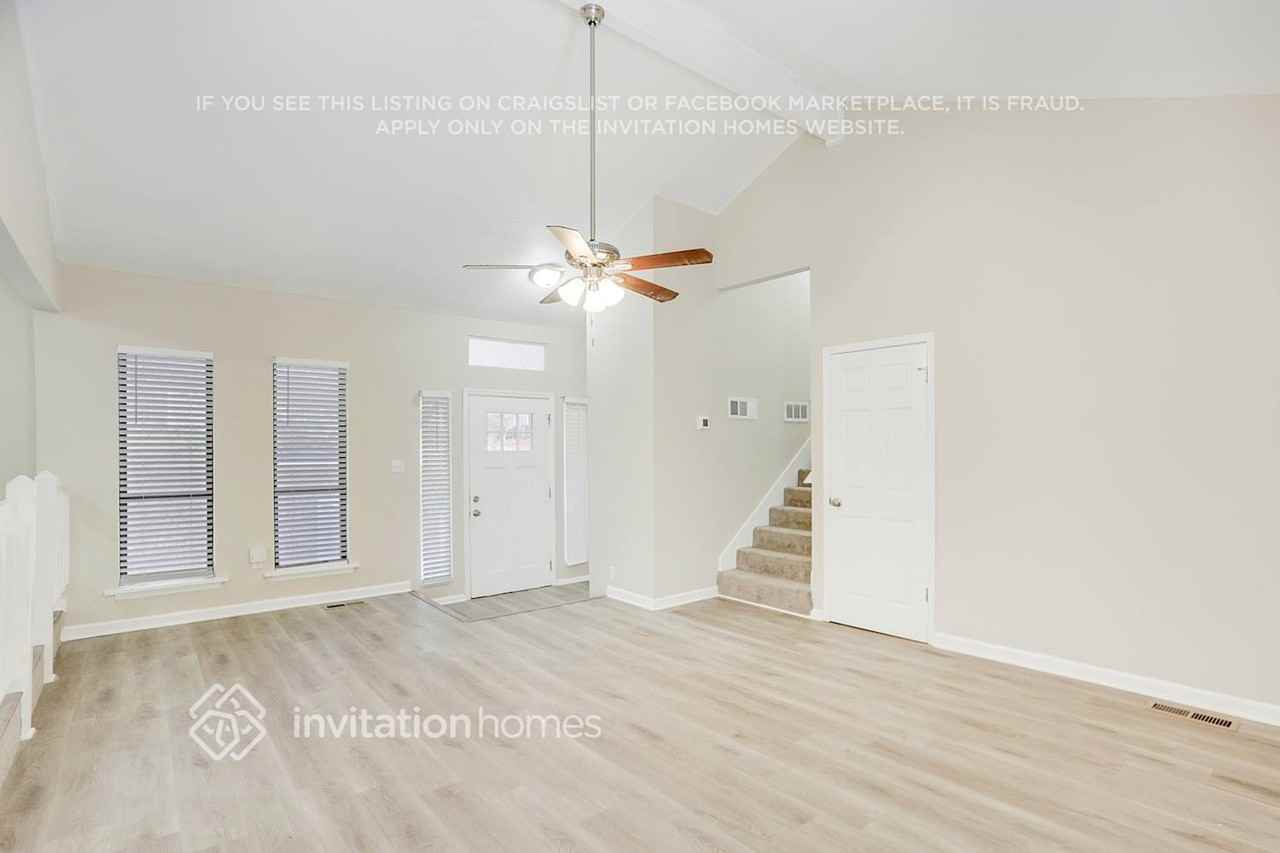 4271 Willow Ridge Rd - Photo 3 of 20