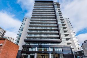 featured image of 255 Bay St