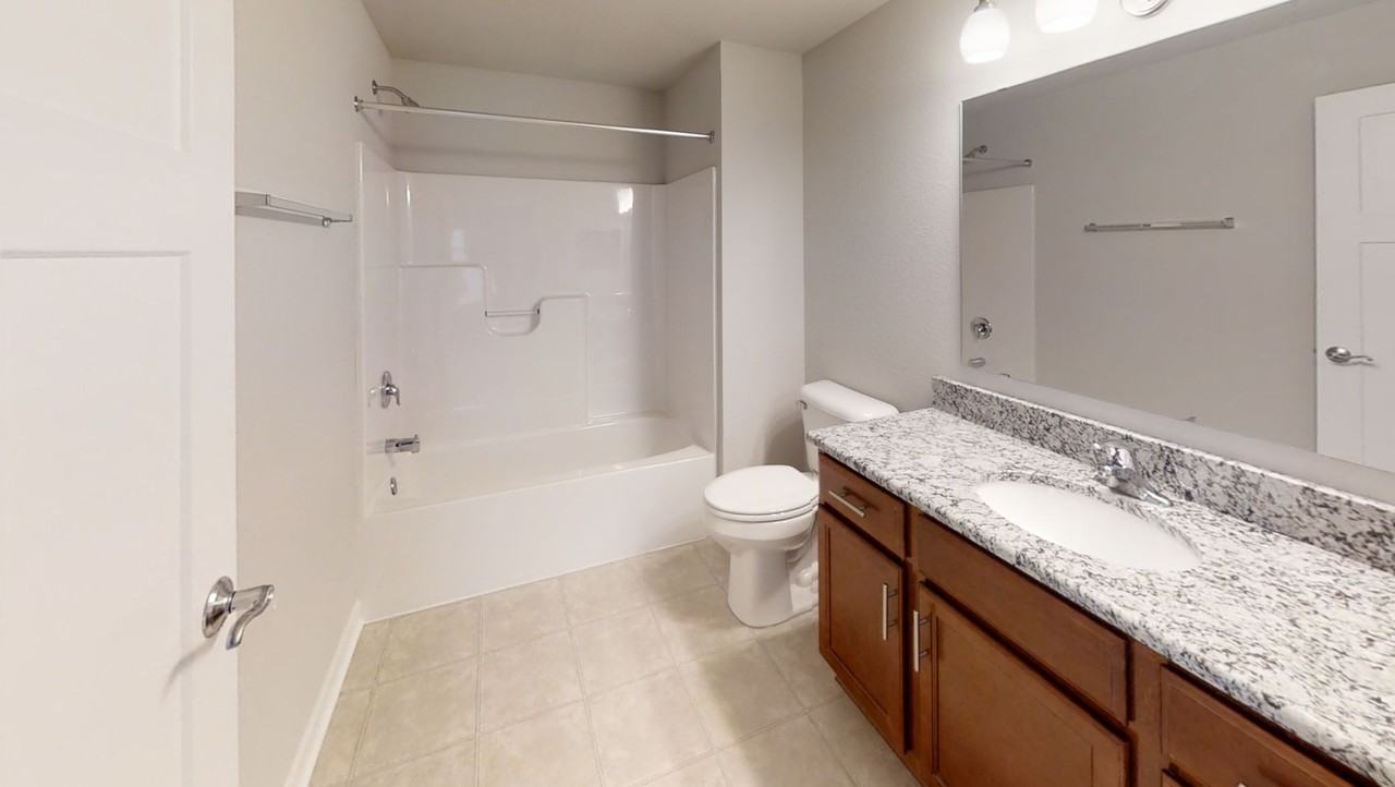 728 Cedar Bluffs Way - Photo 3 of 7