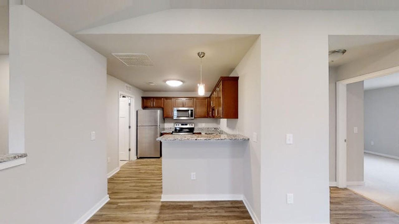 728 Cedar Bluffs Way - Photo 5 of 7