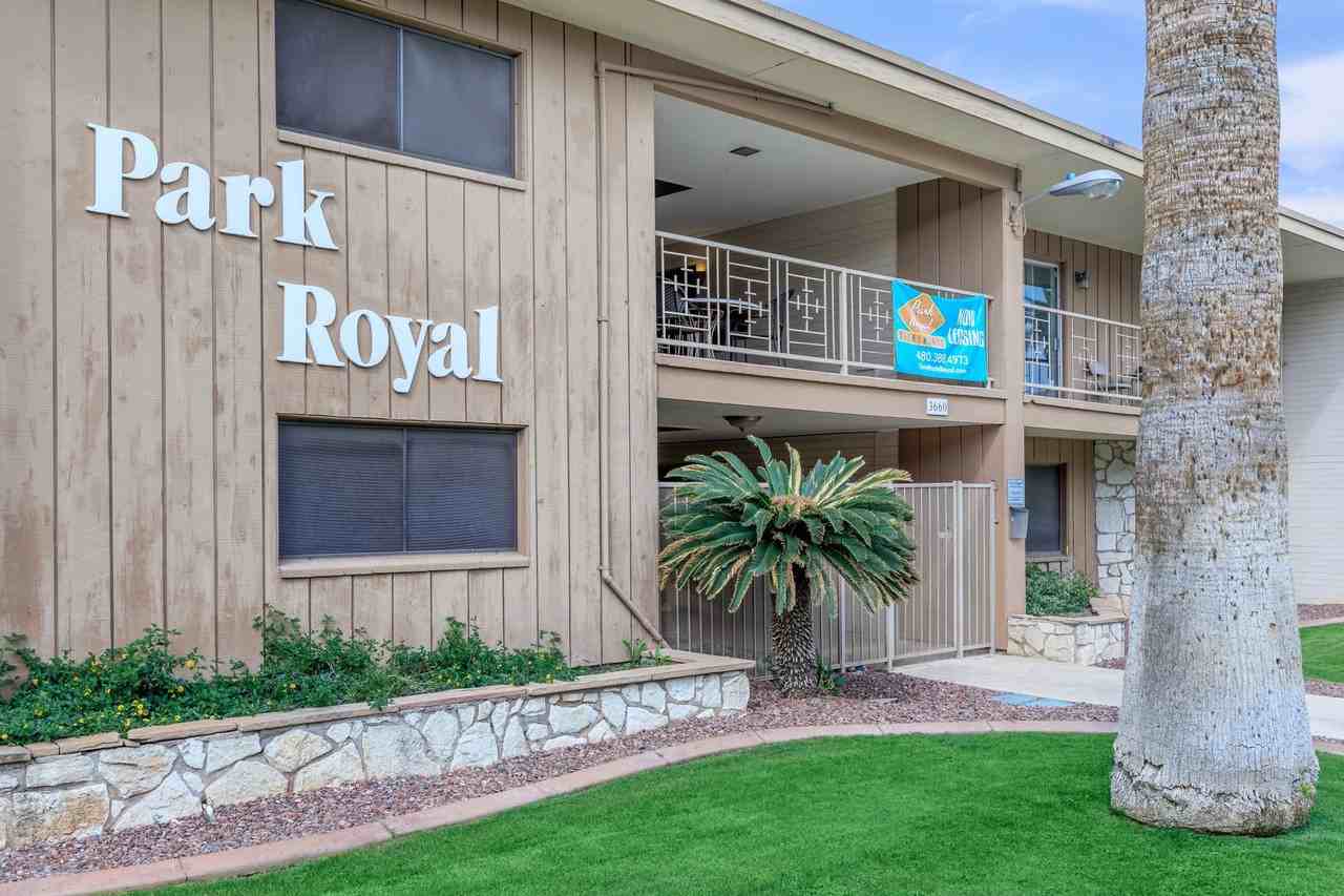 Park Royal - Photo 2 of 24