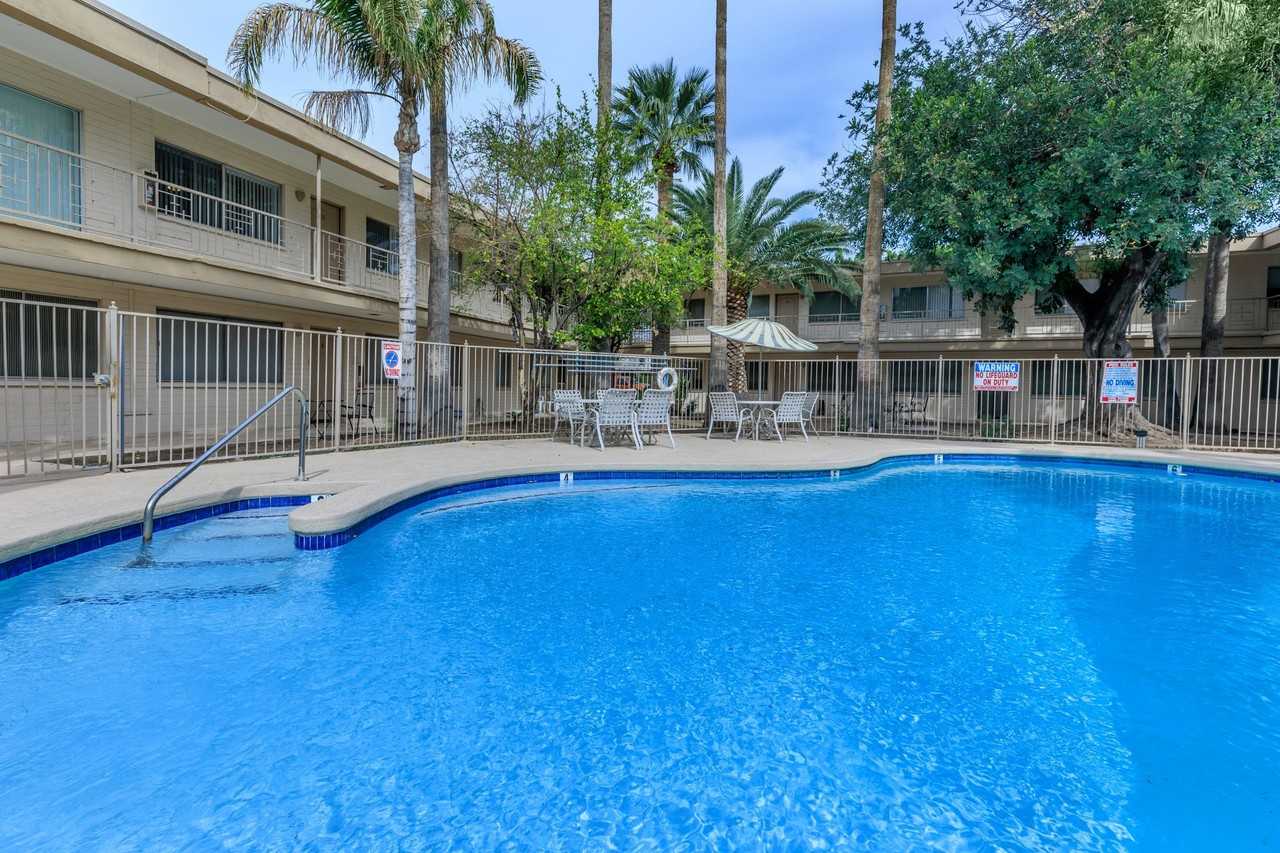 Park Royal - Photo 5 of 24