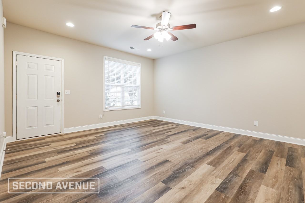 6170 Reagan Chase - Photo 3 of 27