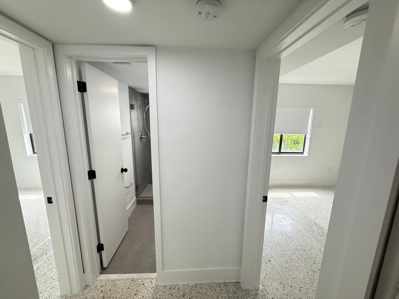 180 NE 57 Street - Photo 5 of 27