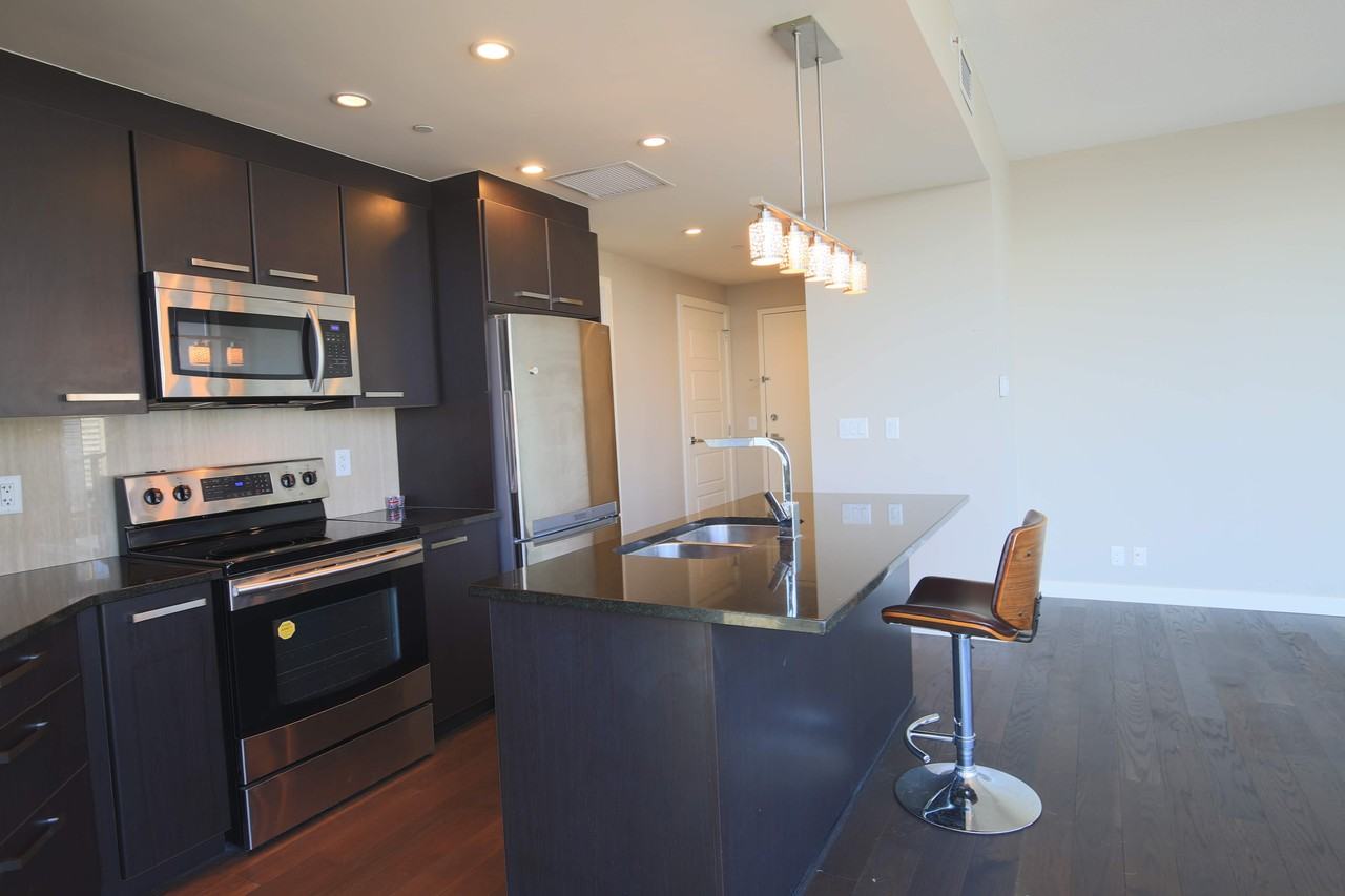 2201 - 225 11 Avenue Southeast - Photo 2 of 12