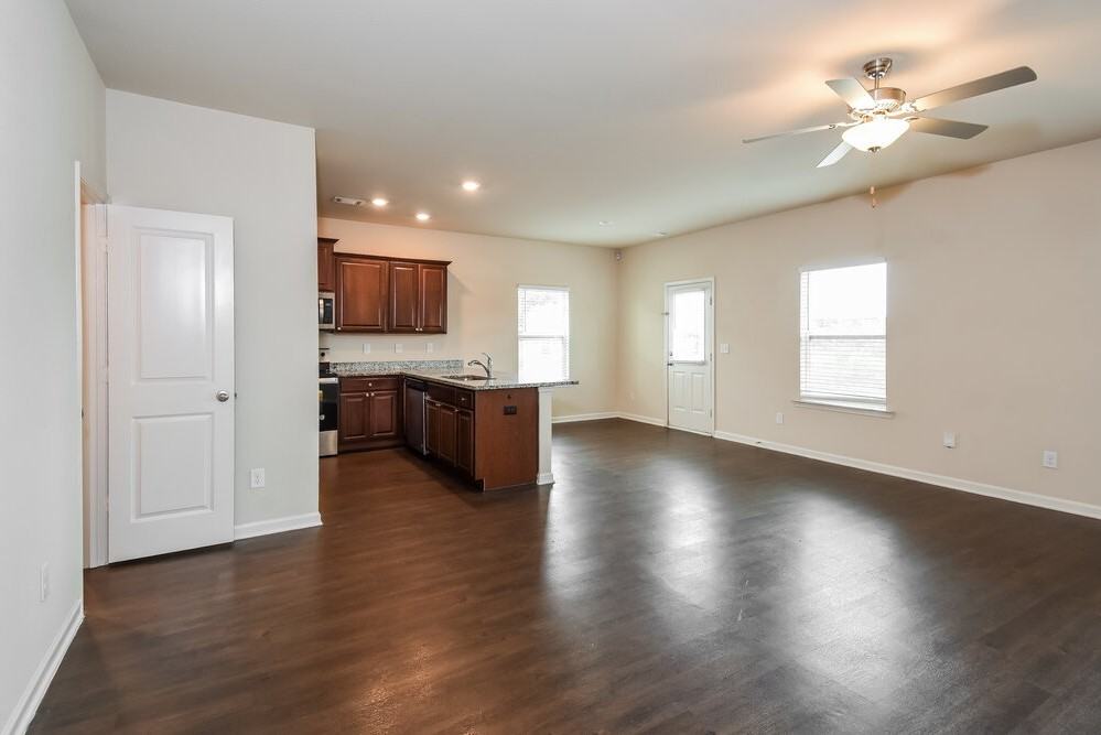 128 Innis Brook Cir - Photo 6 of 17