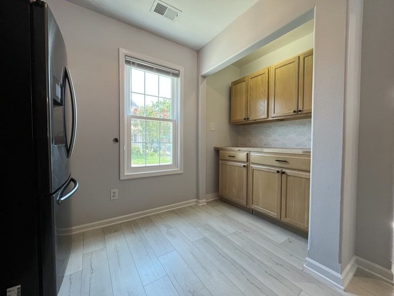 4485 Easywater Ln - Photo 5 of 23