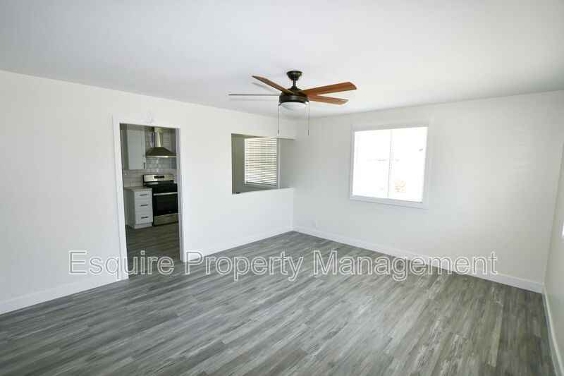 71 Raemere St - Photo 6 of 14