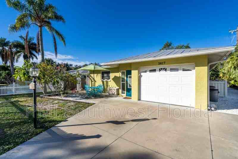 3617 Iroquois Ave - Photo 2 of 36