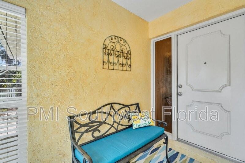 3617 Iroquois Ave - Photo 4 of 36