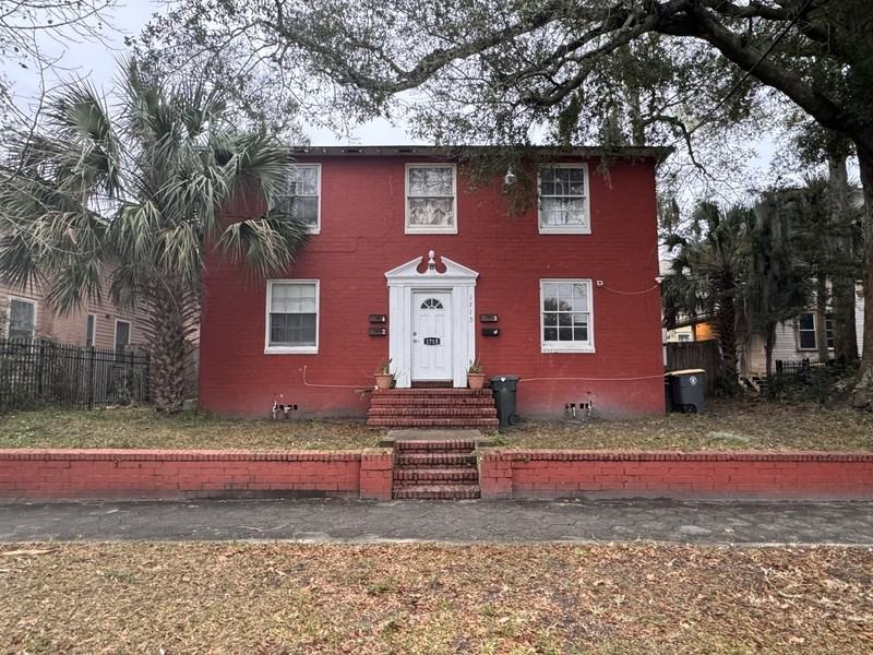 1715 Perry Street - Photo 2 of 11