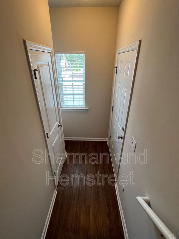 606 Joiner Cir #606 - Photo 4 of 16