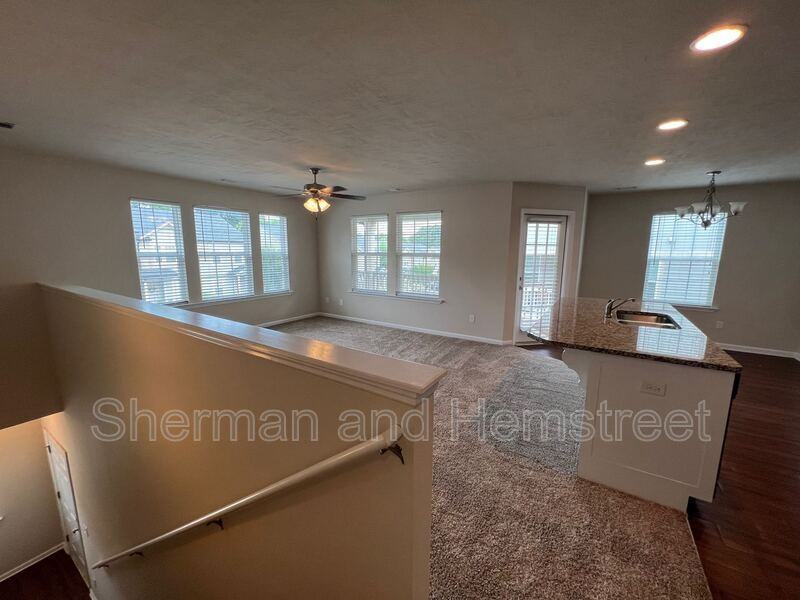 606 Joiner Cir #606 - Photo 6 of 16