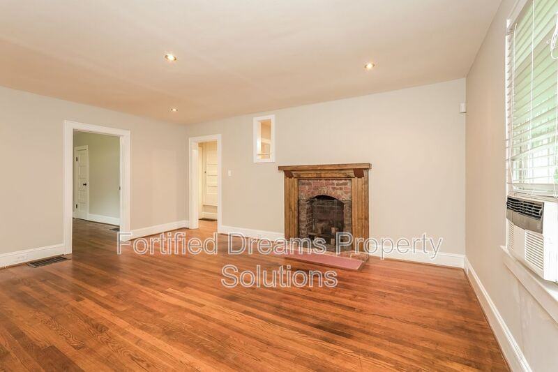 2232 Ivy Ave - Photo 2 of 20