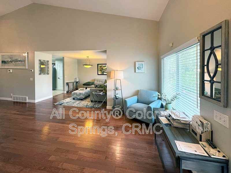 2970 Haystack Dr - Photo 3 of 35