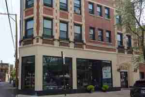 featured image of 2737 N Spaulding Ave #221