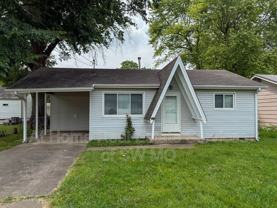 711 N Forest Ave - Photo 1 of 1