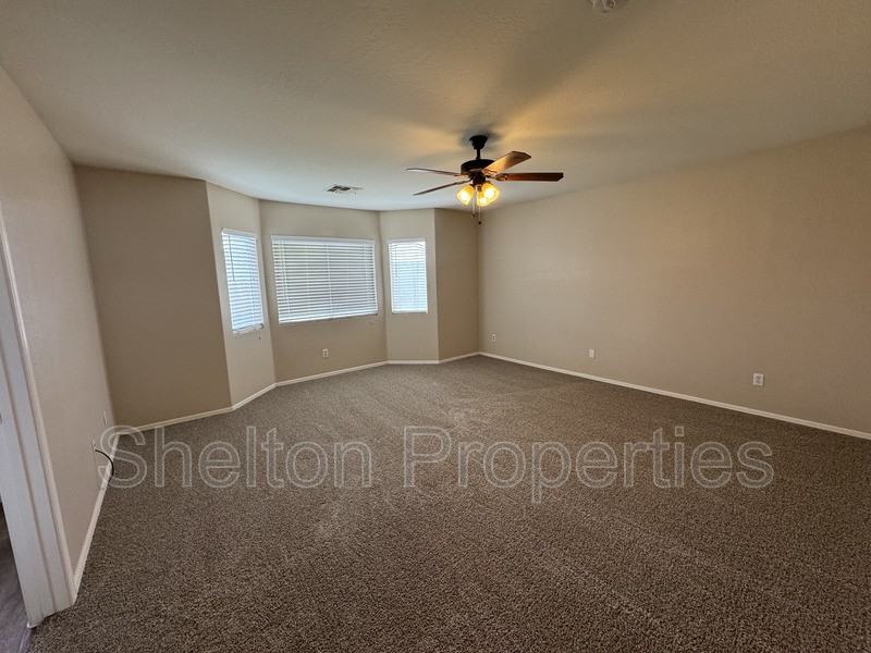 10153 N 115th Dr - Photo 7 of 15